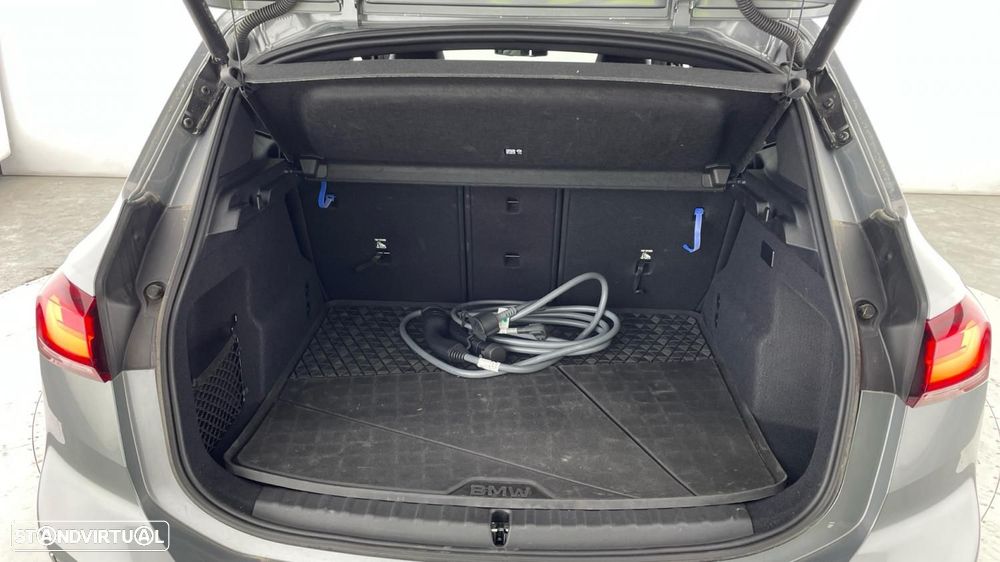 BMW 225xe Active Tourer e xDrive Pack Desportivo M - 19