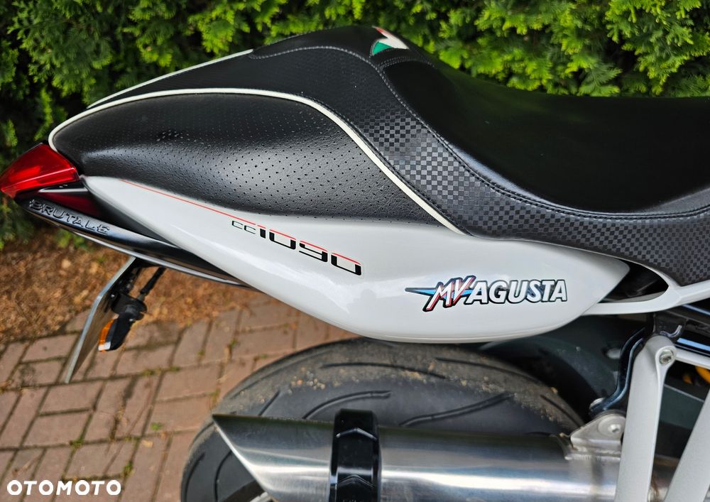 MV AGUSTA Brutale - 8