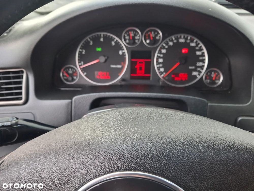 Audi A6 Avant 1.8T - 11