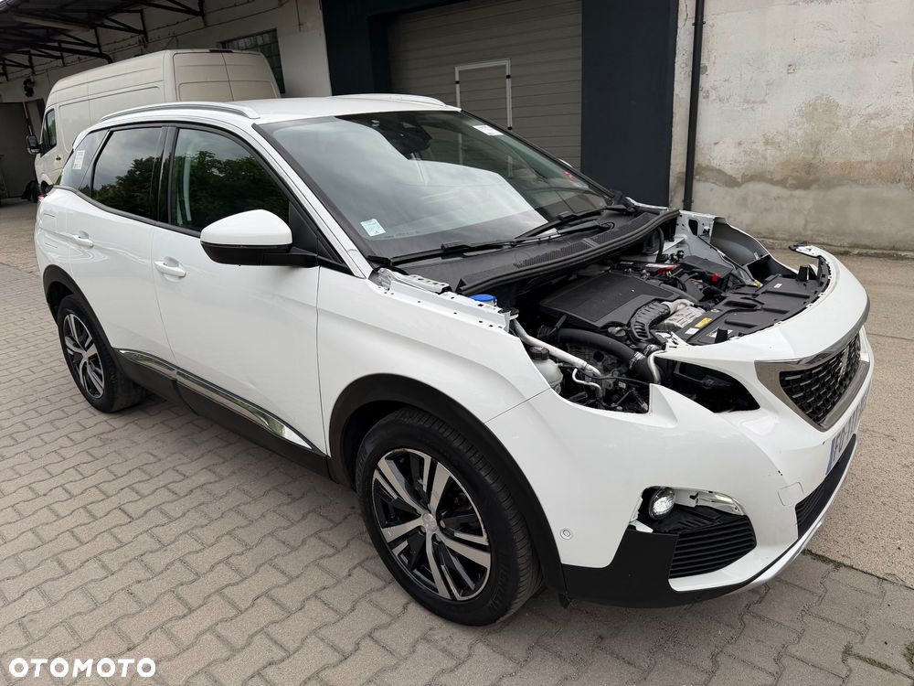 Peugeot 3008 PureTech 130 Stop & Start GPF EAT8 Allure - 31