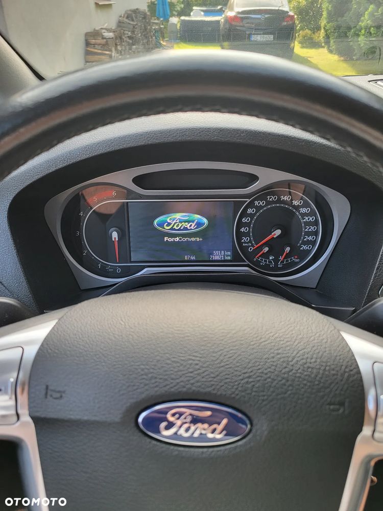 Ford S-Max - 18
