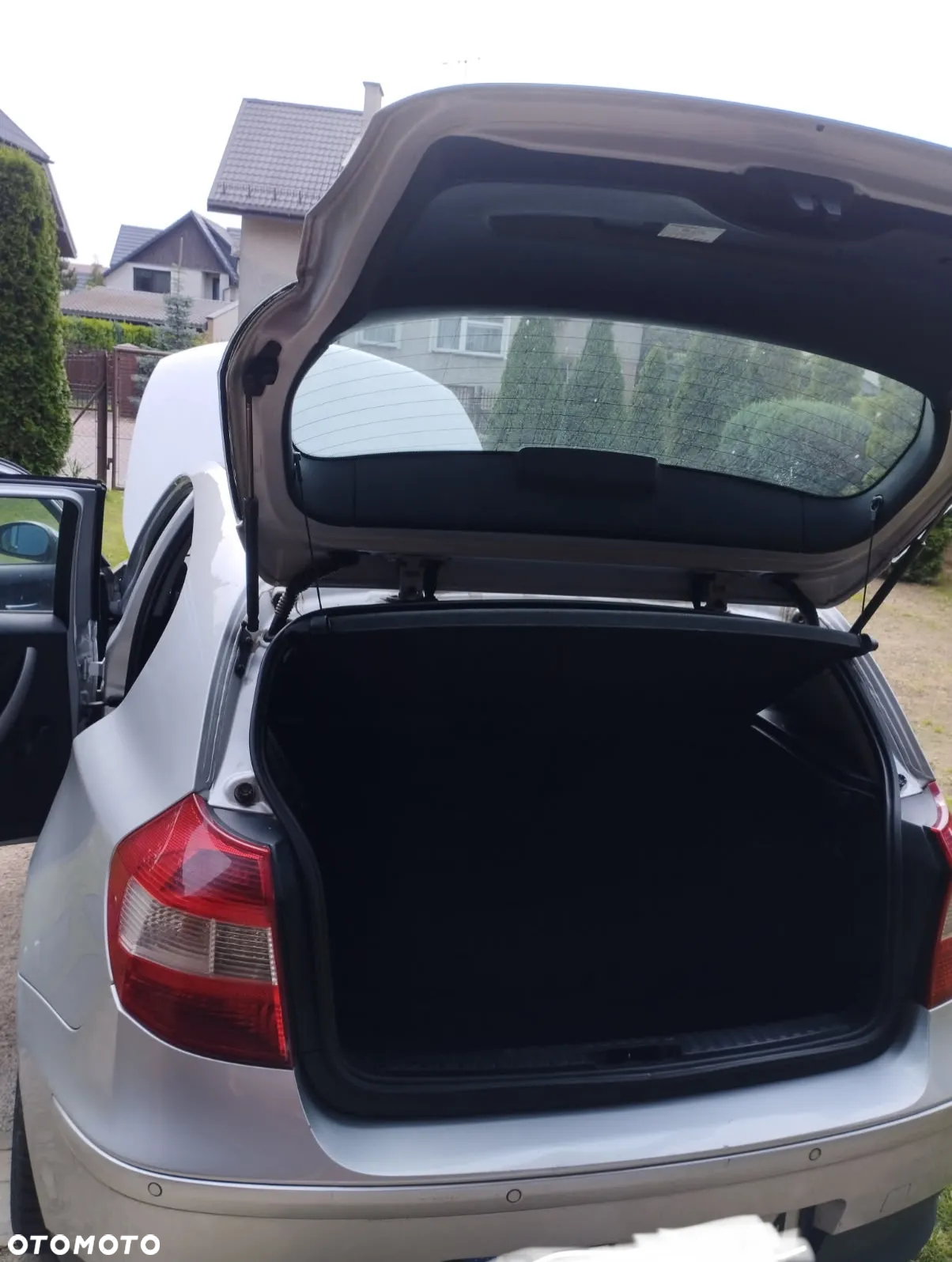 BMW Seria 1 116i - 3