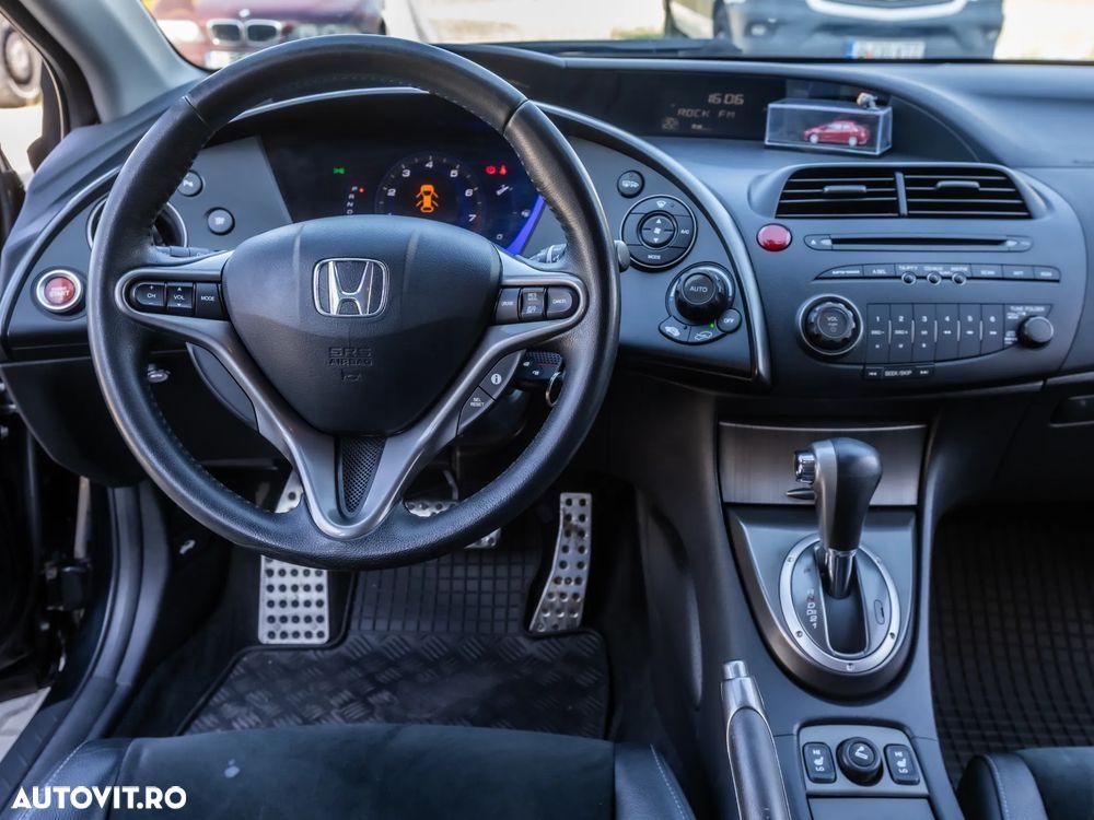 Honda Civic 1.8 V-TEC AT GT - 16
