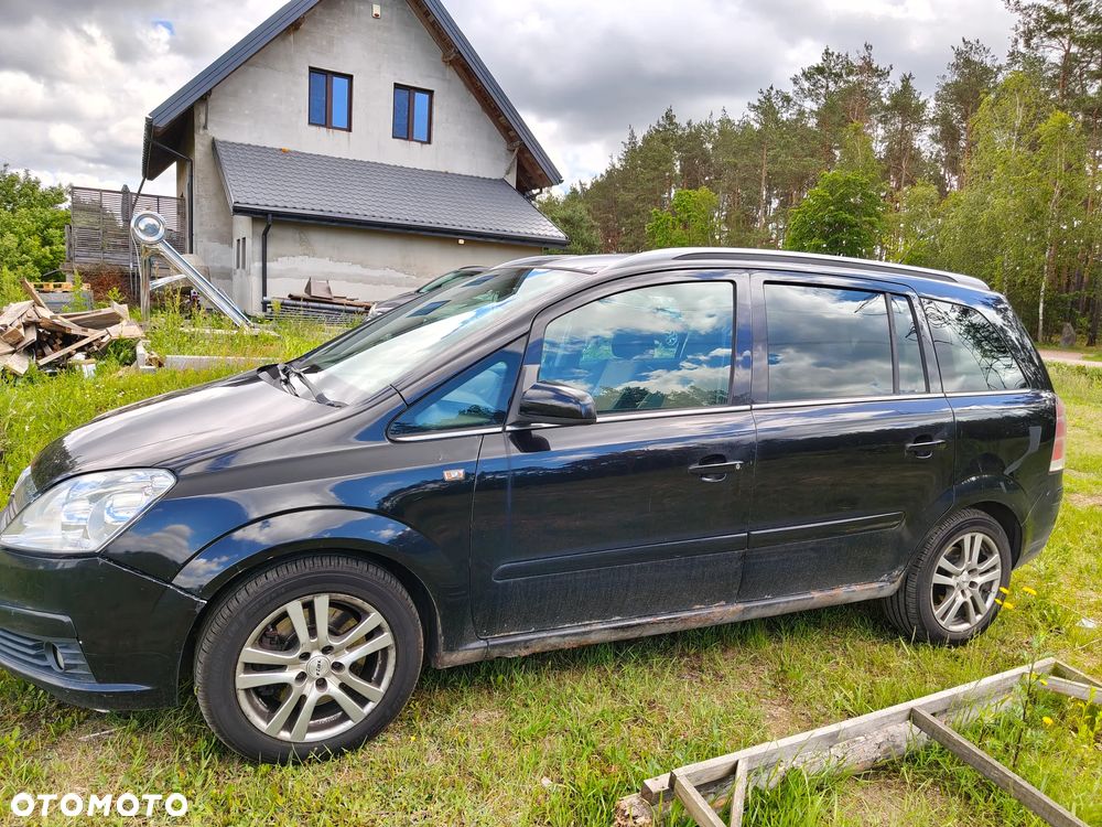 Opel Zafira 1.9 CDTI Cosmo - 2
