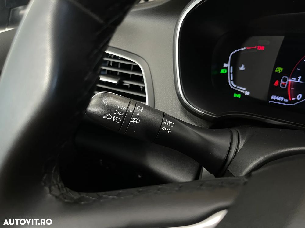Renault Megane TCe 140 EDC GPF Equilibre - 20
