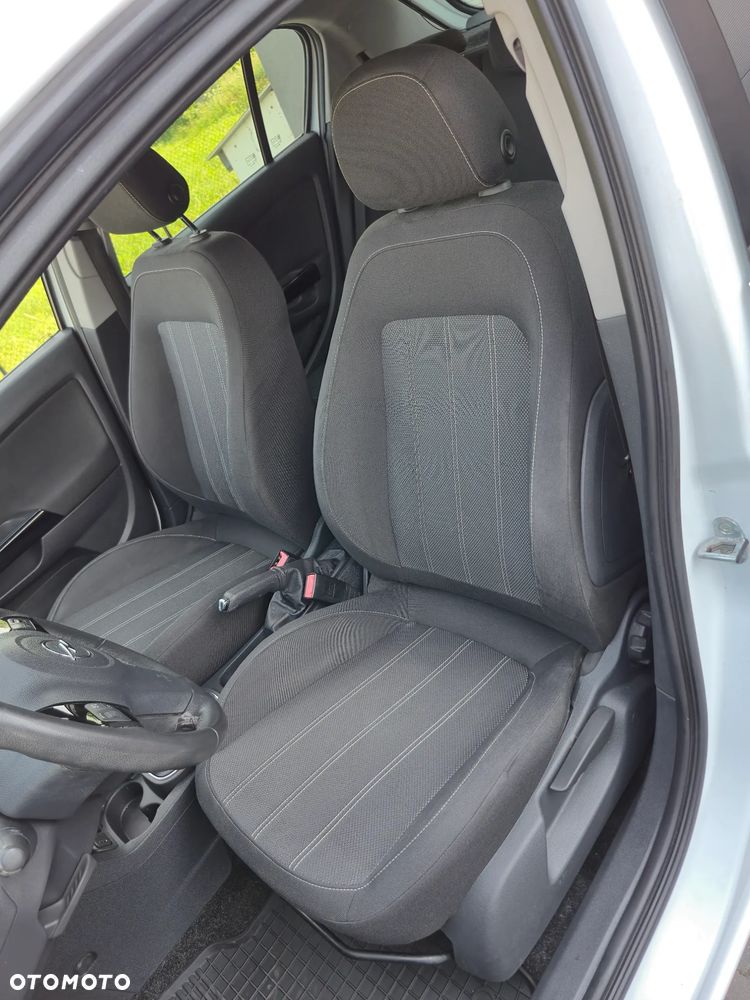 Opel Corsa 1.4 16V Color Edition - 20
