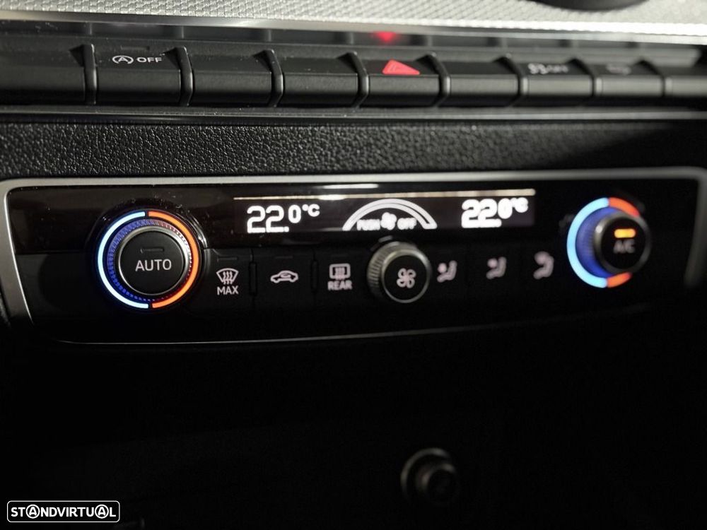Audi Q2 30 TFSI Advanced — fotografia 16