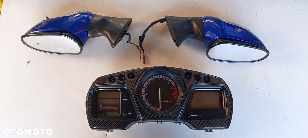 HONDA CBR1100XX BLACKBIRD LICZNIK ZEGARY PRĘDKOŚCIOMIERZ 2004 - 1
