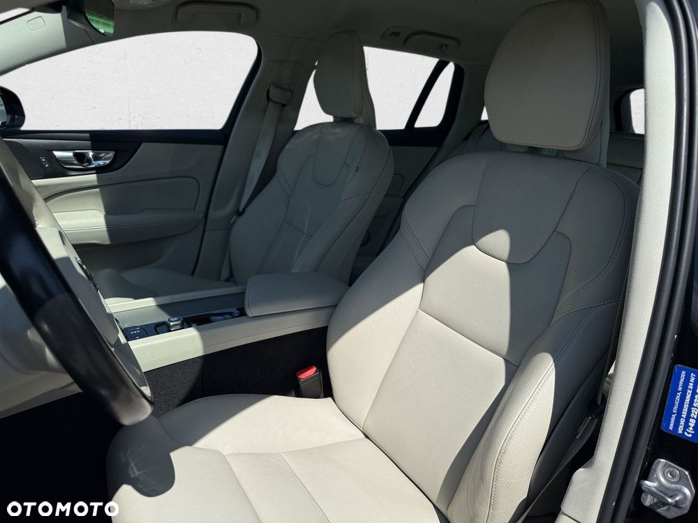 Volvo V60 - 11