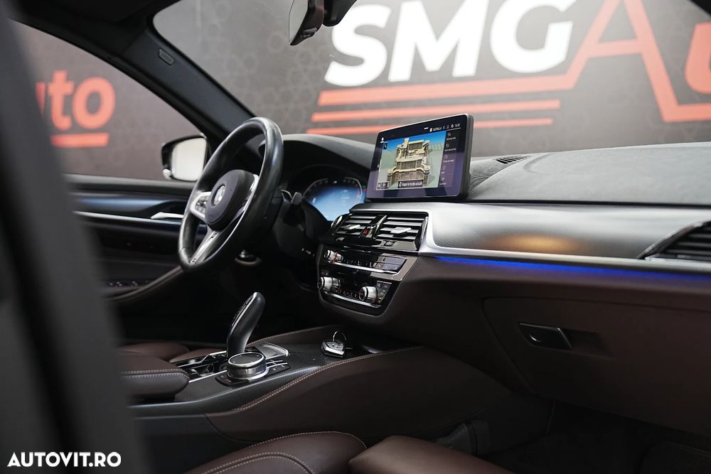 BMW Seria 5 520i Aut. - 12