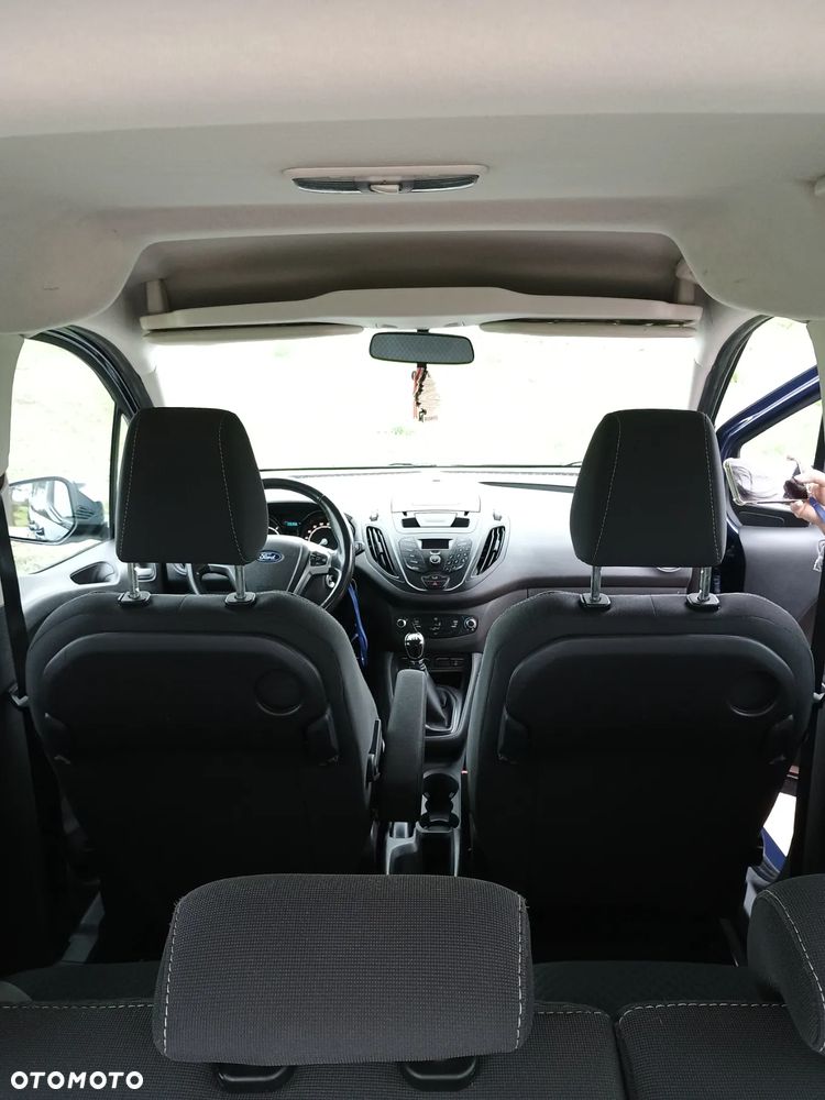 Ford Tourneo Courier - 7