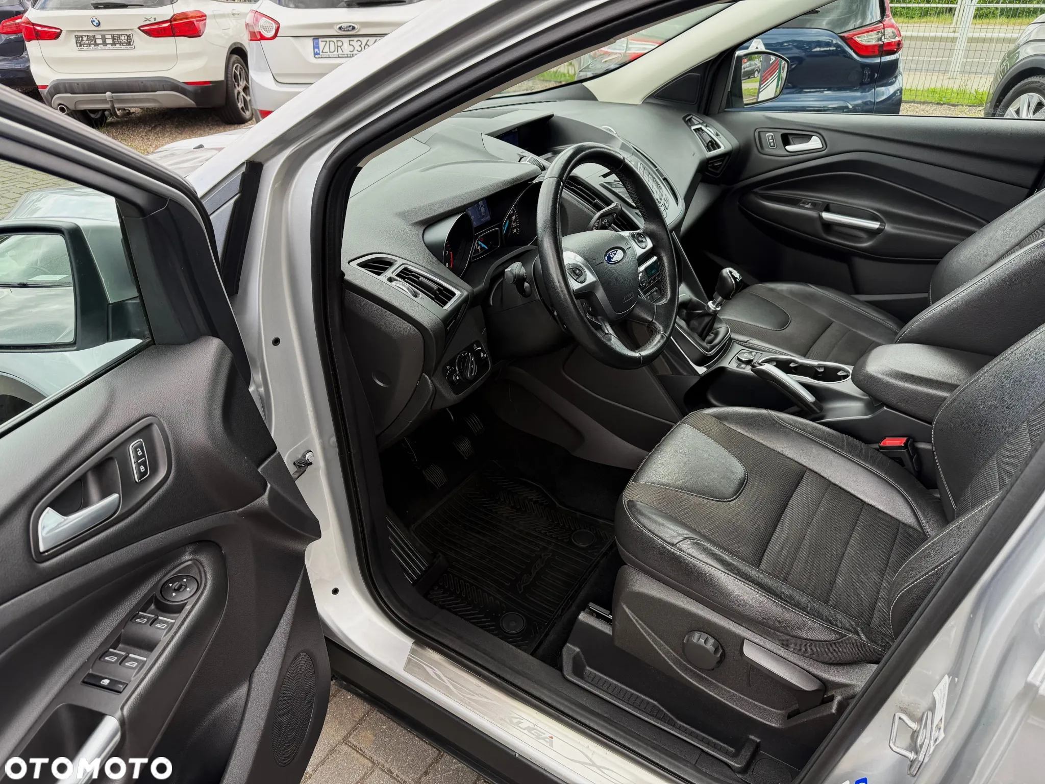 Ford Kuga 1.5 EcoBoost 2x4 Titanium - 7