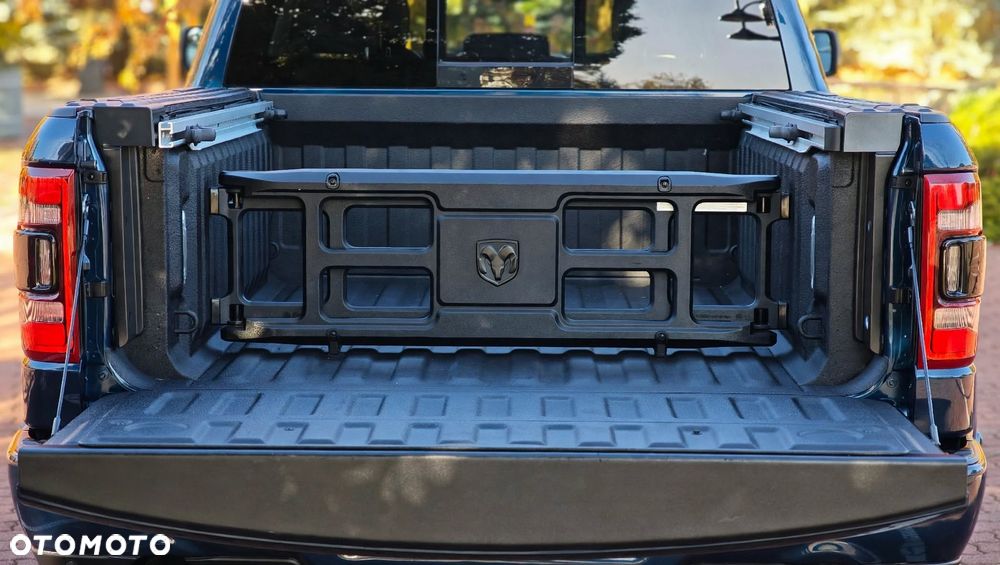 Dodge RAM 5.7 4x4 - 22