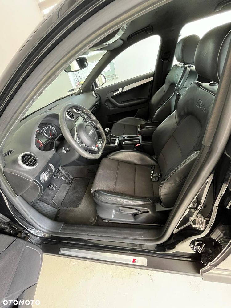 Audi A3 Sportback - 13