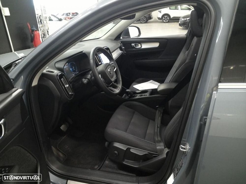 Volvo XC 40 1.5 T4 PHEV Essential - 3