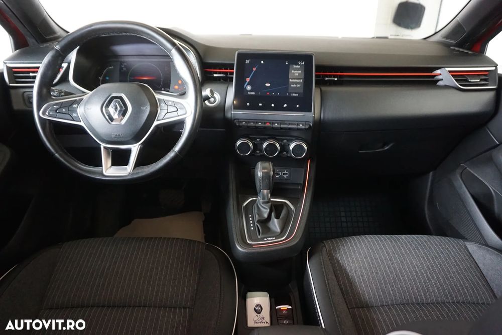 Renault Clio V E-Tech 145 Techno - 4