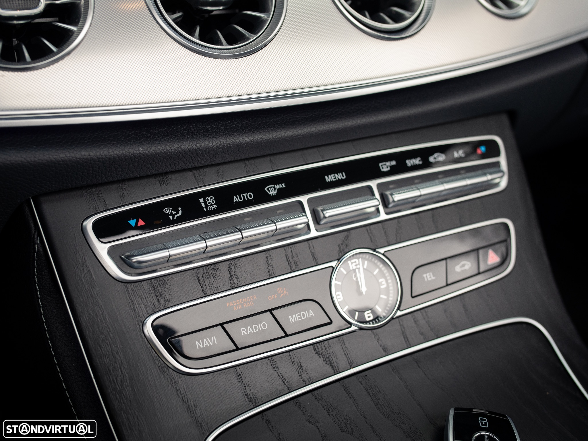 Mercedes-Benz E 220 d AMG Line Aut. - 43