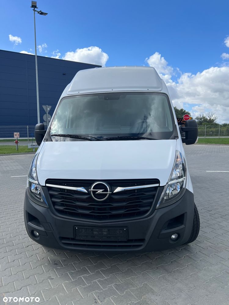 Opel Movano