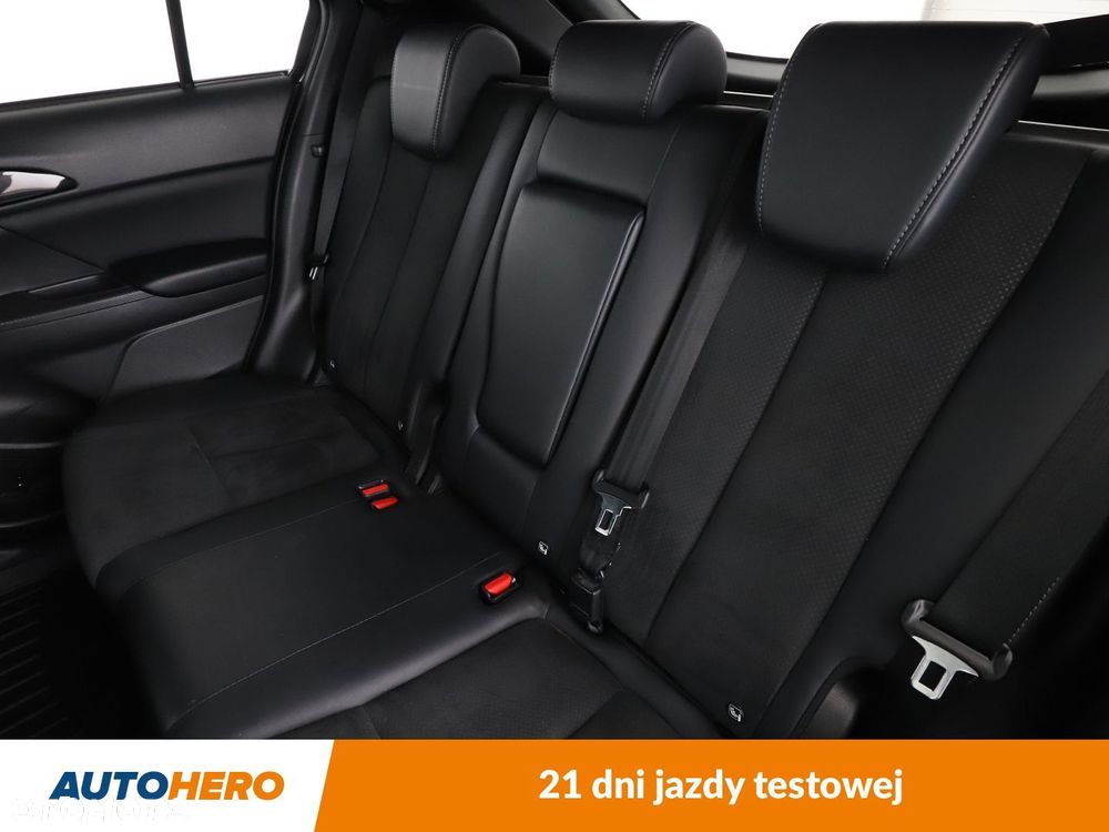 Mitsubishi Eclipse Cross - 14