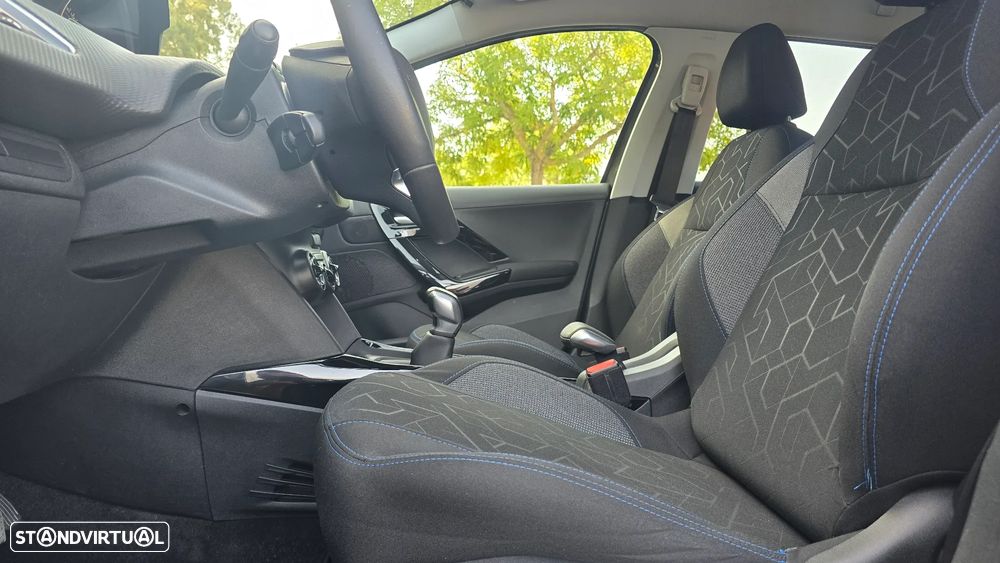 Peugeot 2008 1.5 BlueHDi Signature - 33