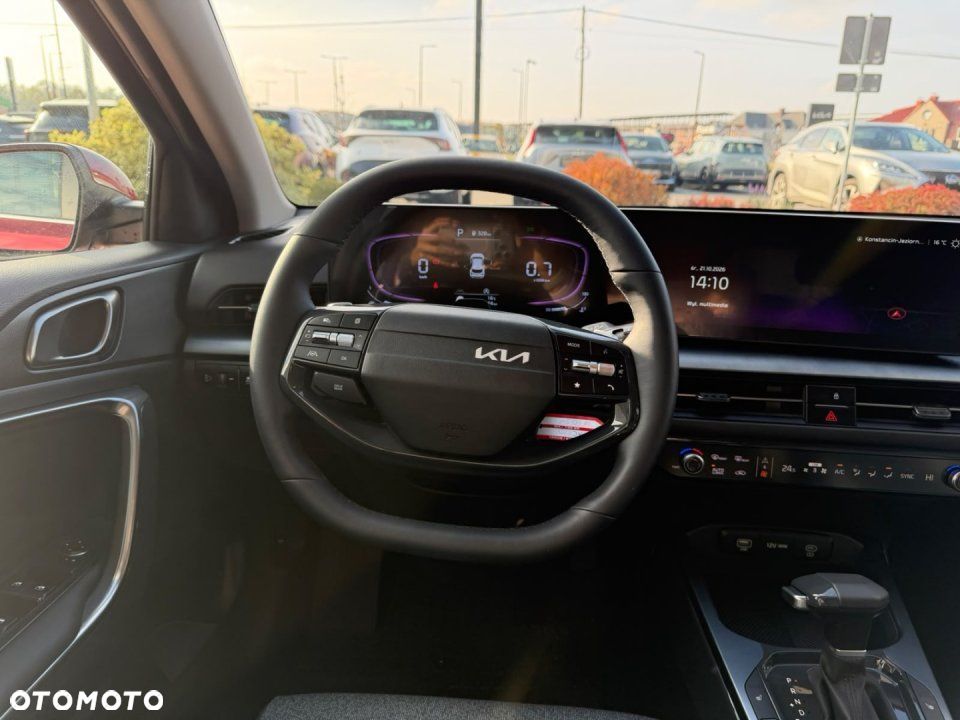 Kia XCeed - 10