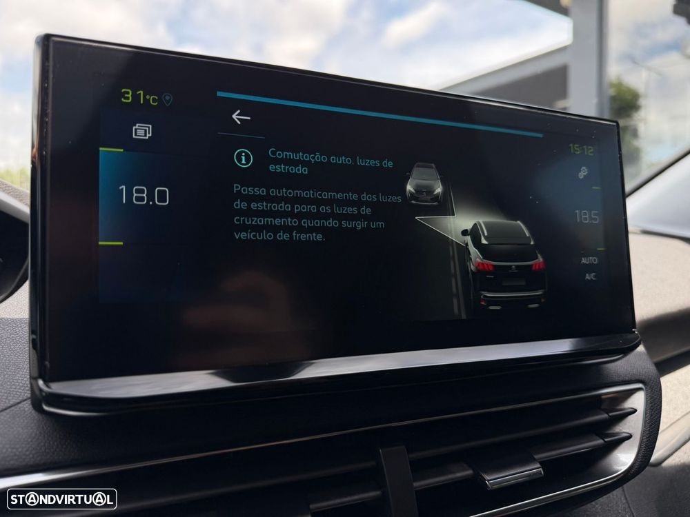 Peugeot 3008 1.6 Hybrid Allure e-EAT8 - 45