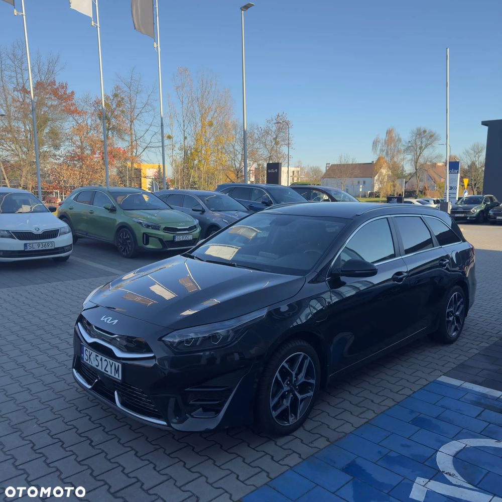 Kia Ceed - 3
