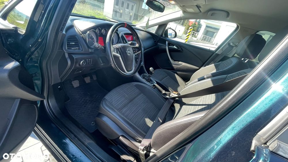 Opel Astra 1.4 T Business S&S EU6 - 12