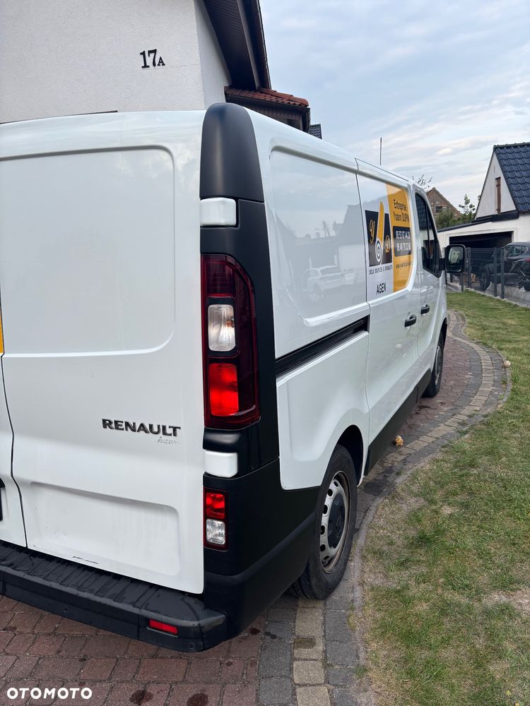 Renault Trafic - 13
