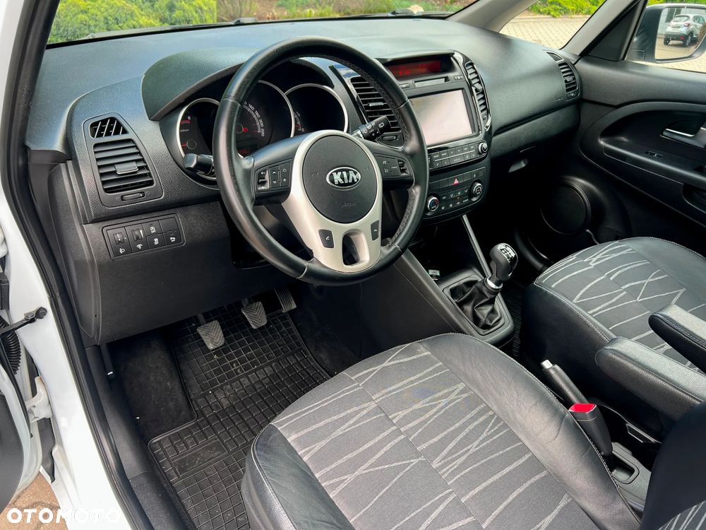 Kia Venga 1.4 CRDi XL - 13