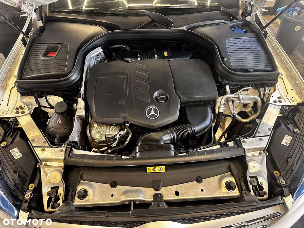 Mercedes-Benz GLC 200 d 4-Matic Business Edition - 16