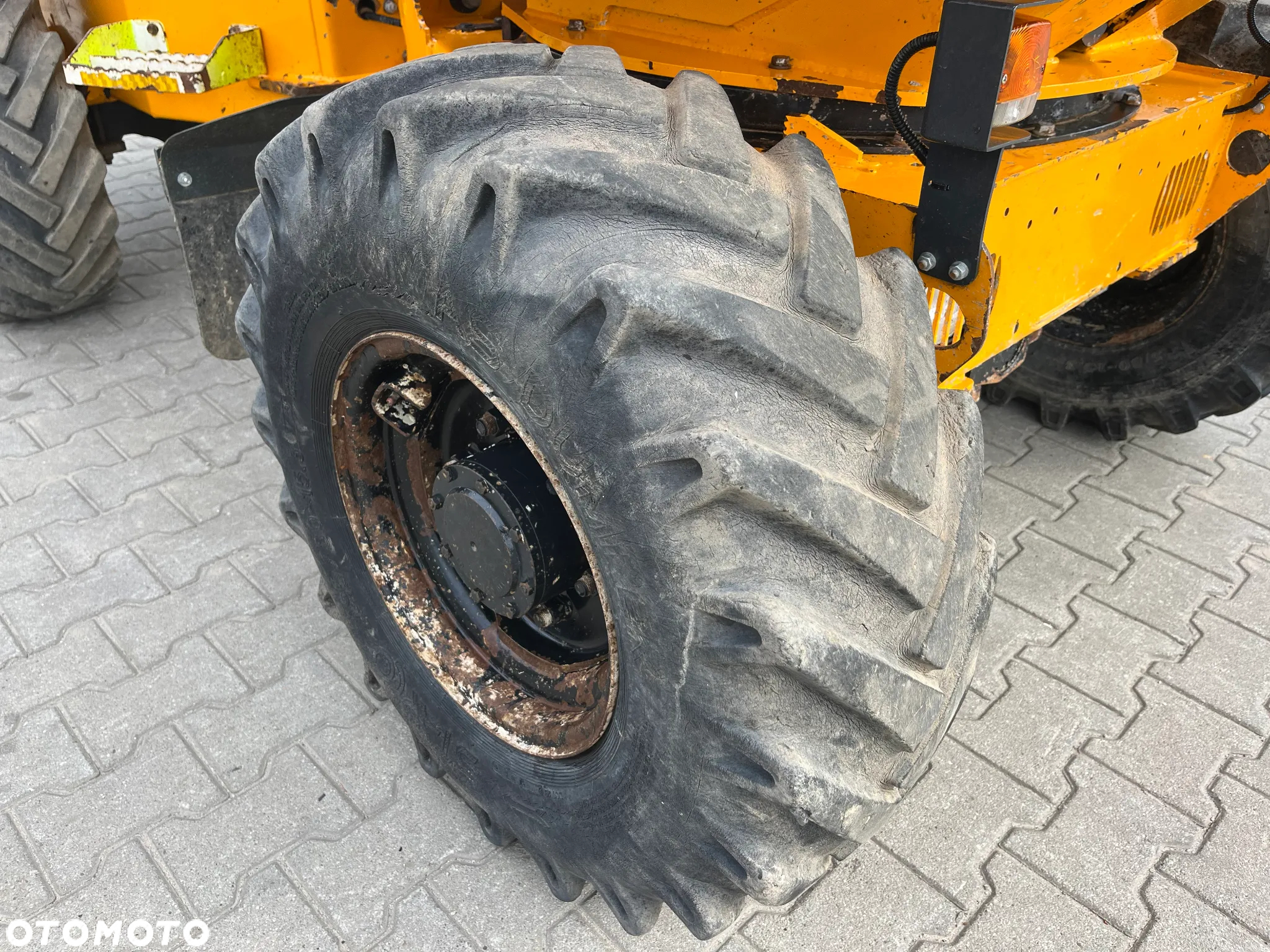 Thwaites Mach 573 3 Tonne - 13