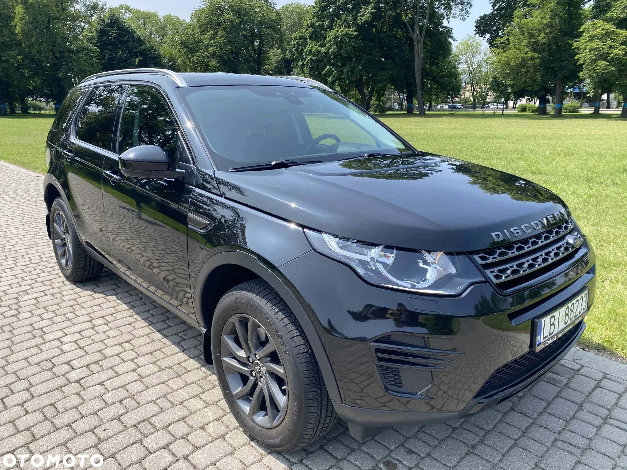 Land Rover Discovery Sport 2.0 D150 R-Dynamic SE - 4