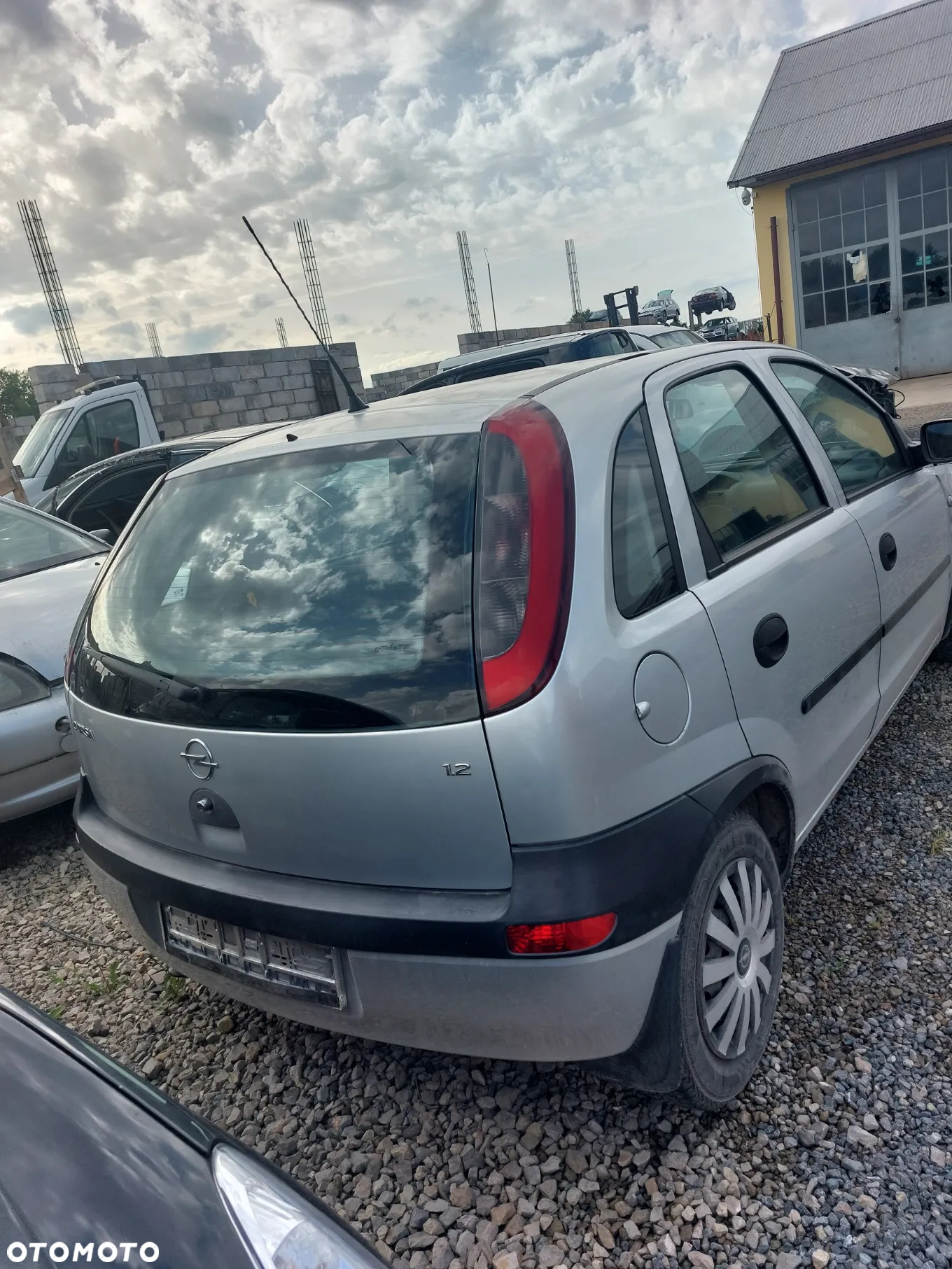 Opel Corsa 2003r 1,2B Na części - 2