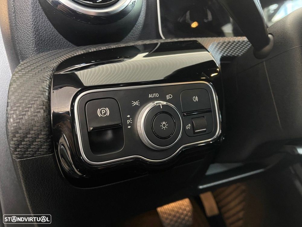 Mercedes-Benz A 250 e - 10