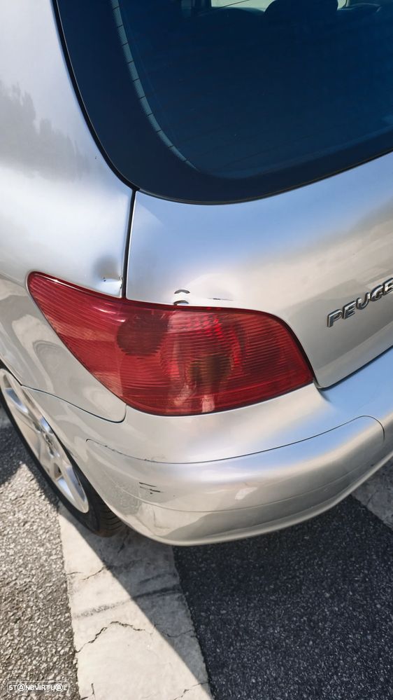 Peugeot 307 1.4 HDi Premium - 3