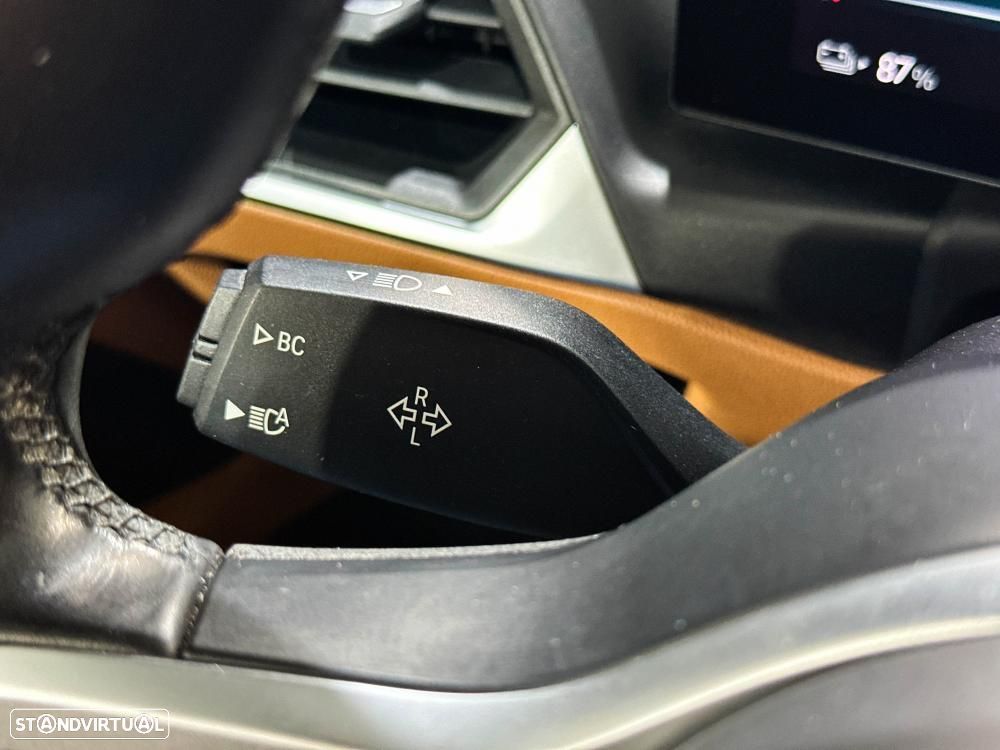 BMW i4 eDrive40 Pack Desportivo M - 44