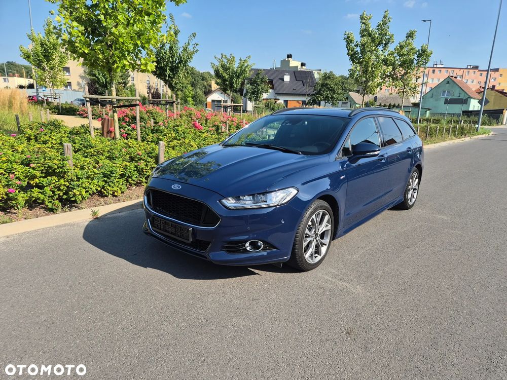 Ford Mondeo 2.0 EcoBoost STart-Stopp Autom ST-Line - 17