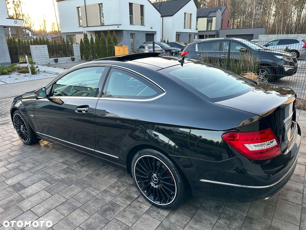 Mercedes-Benz Klasa C 180 BlueEFFICIENCY 7G-TRONIC - 1