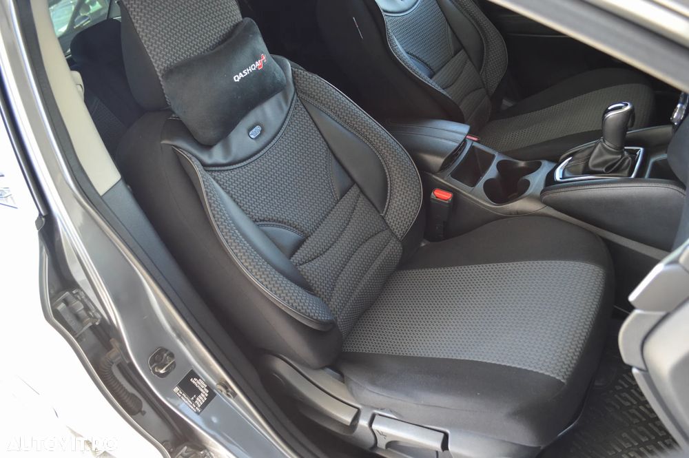 Nissan Qashqai 1.3 157CP 2WD DCT N-Connecta - 28