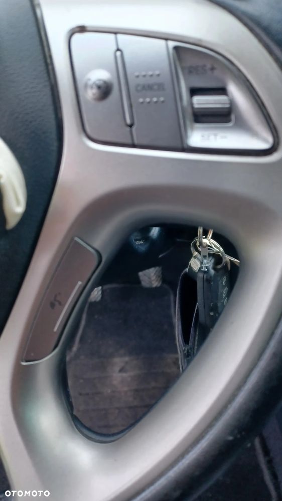 Hyundai ix35 1.6 2WD blue Style - 13