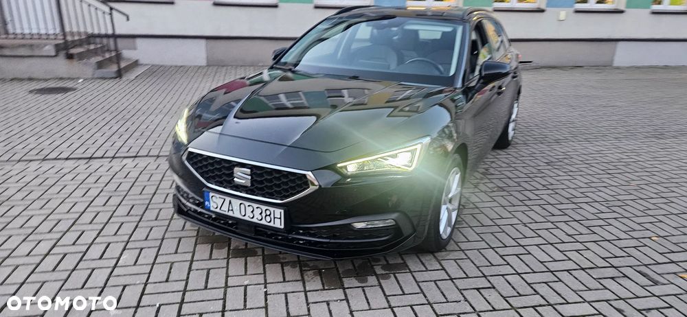 Seat Leon 2.0 TDI DPF Start&Stop DSG XCELLENCE - 4