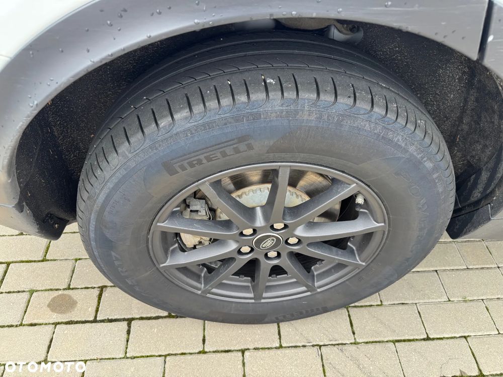 Land Rover Discovery Sport - 36