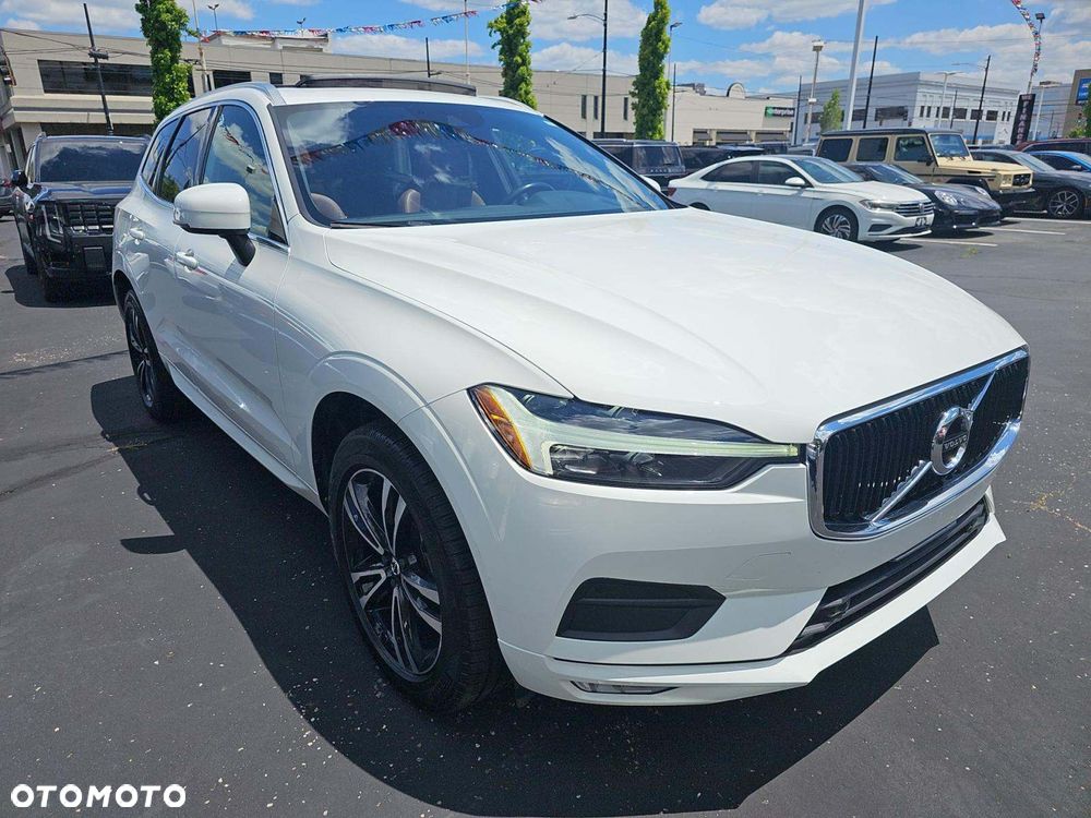 Volvo XC 60 T5 AWD Geartronic Momentum - 3
