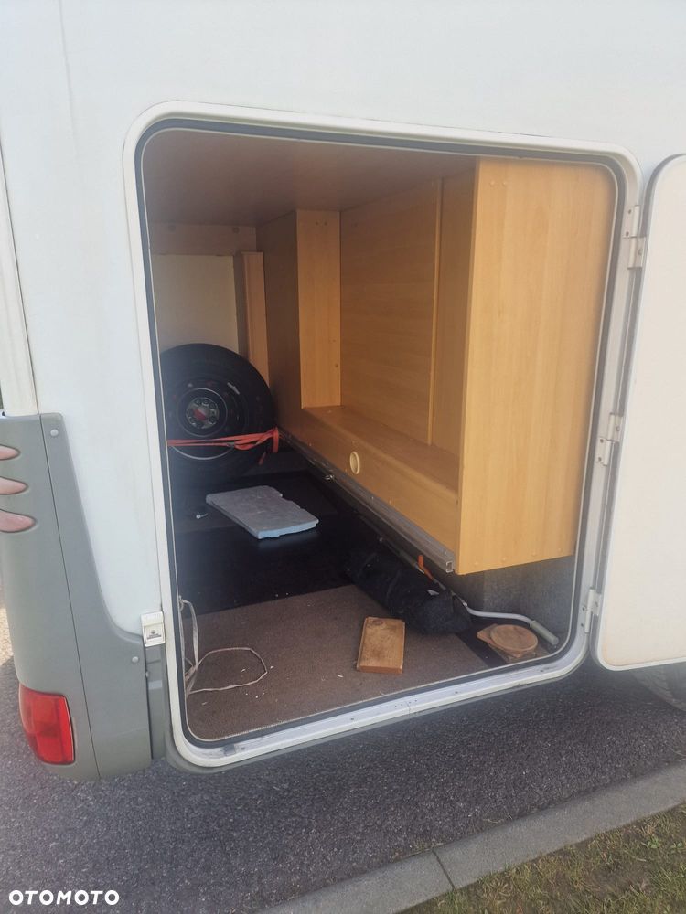 Dethleffs INTEGRA Globetrotter Esprit - 25