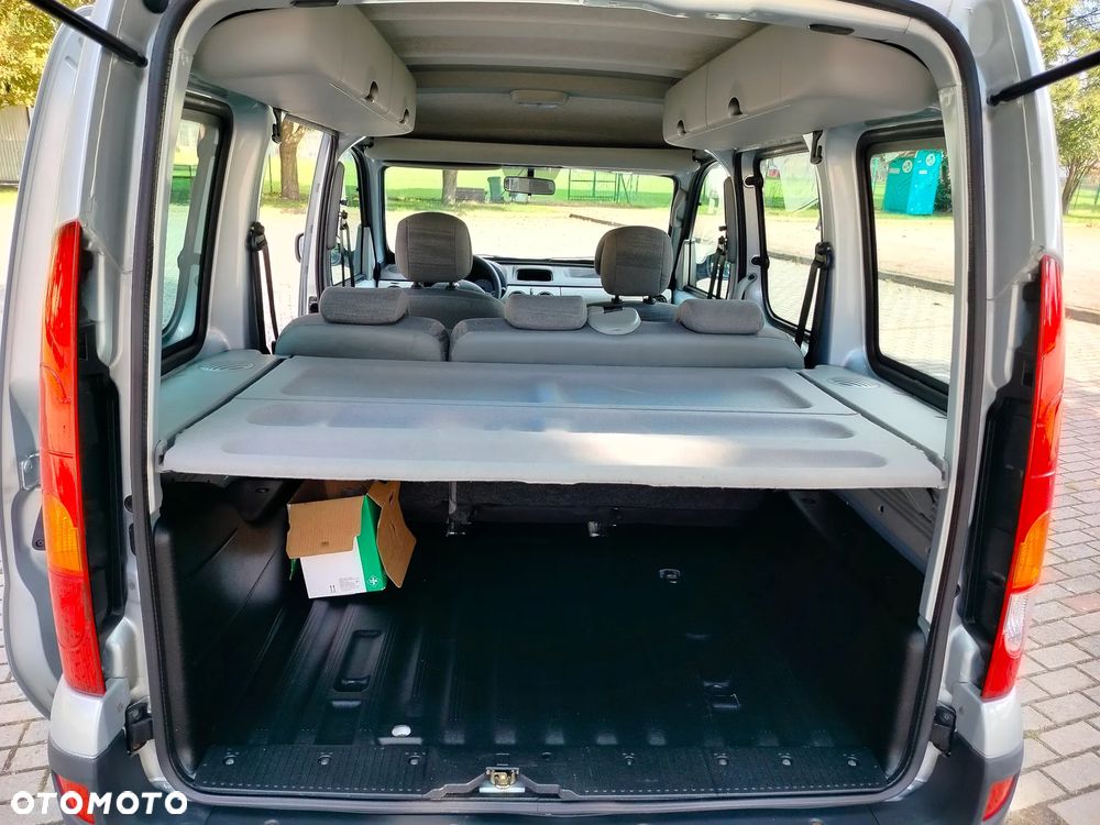 Renault Kangoo 1.6 16V Privilege - 18