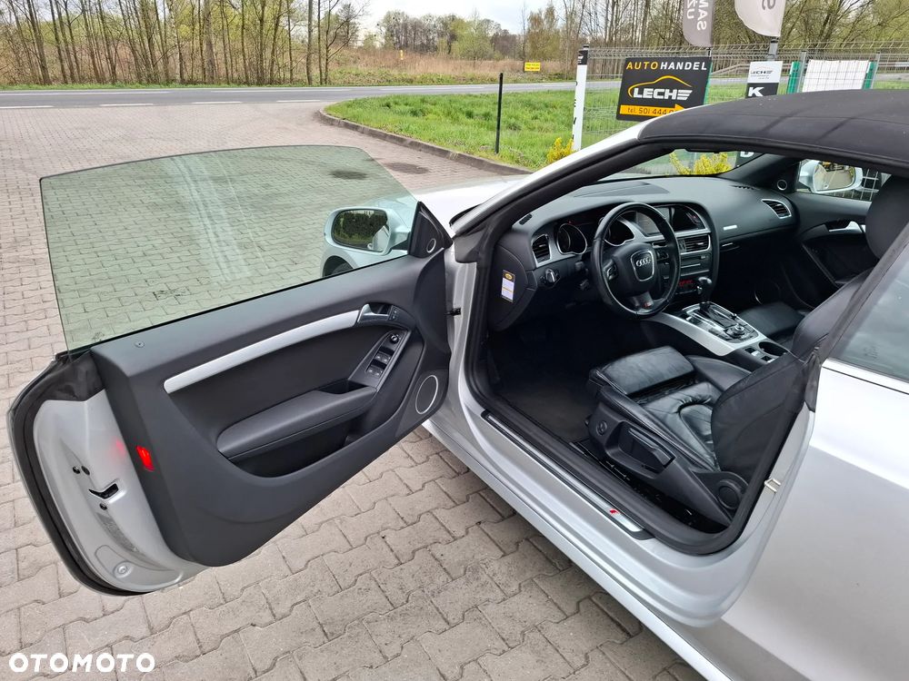Audi A5 Cabrio - 8