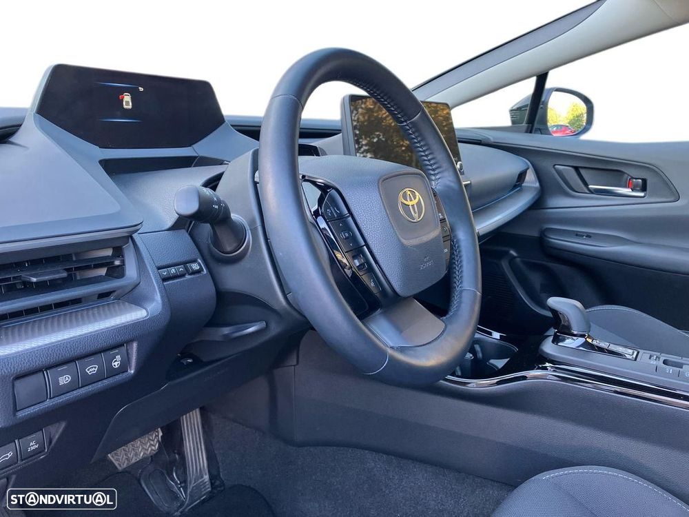 Toyota Prius - 13