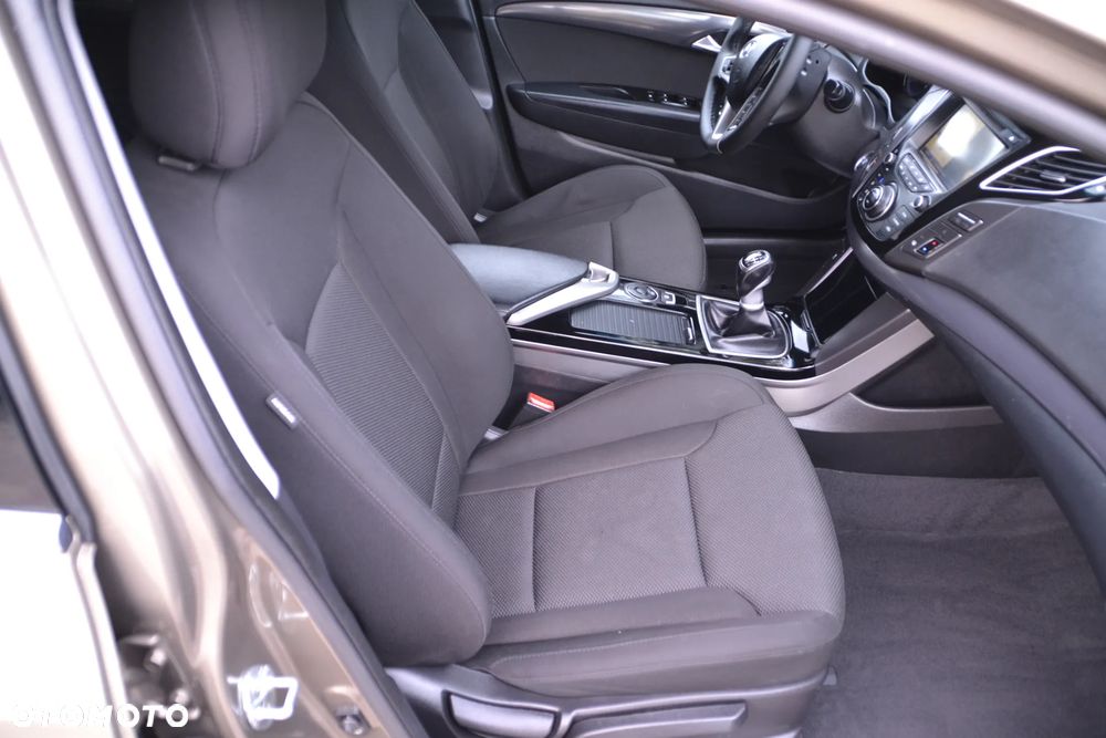 Hyundai i40 i40cw 1.6 Fifa World Cup Edition - 28