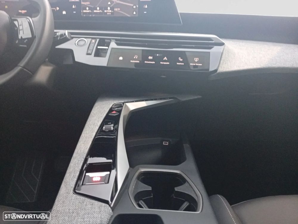 Peugeot 5008 1.2 Hybrid Allure e-DCS6 - 14